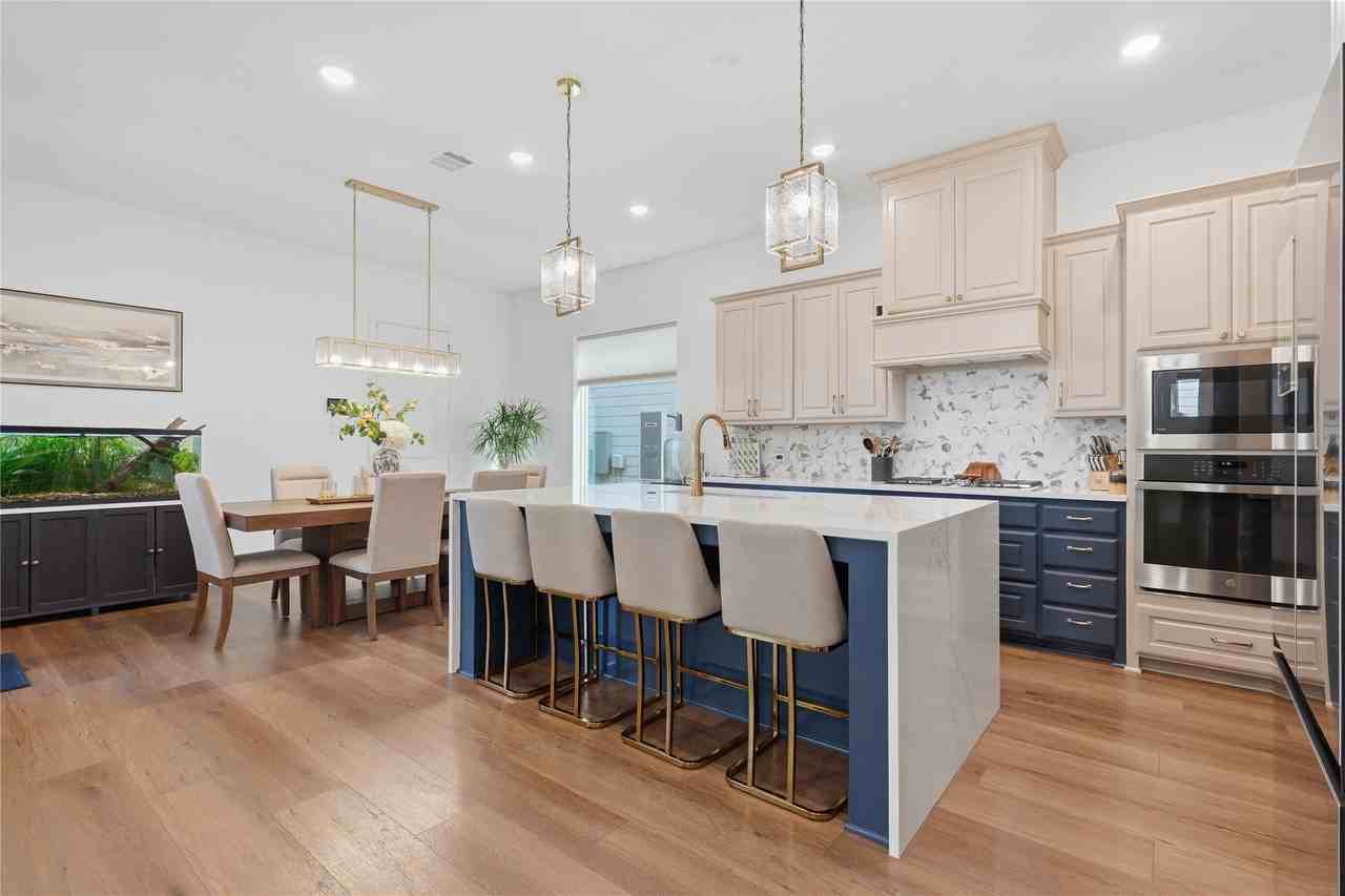 2310 Sunrise Dr - Photo 4 of 30