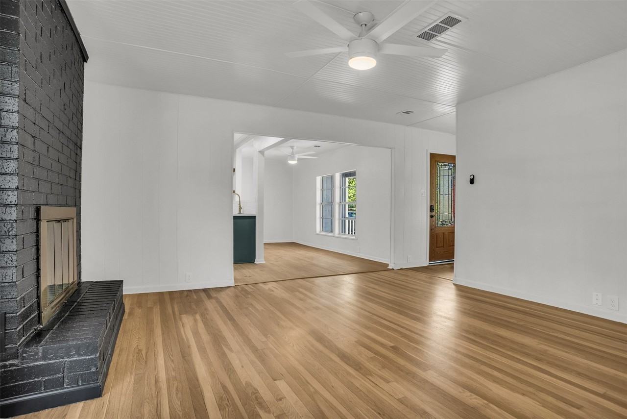 1403 Harpole Rd E - Photo 7 of 27