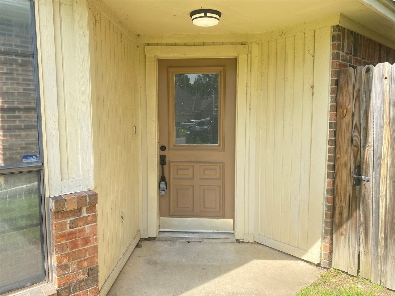 4131 Crossgate Ct - Photo 3 of 27