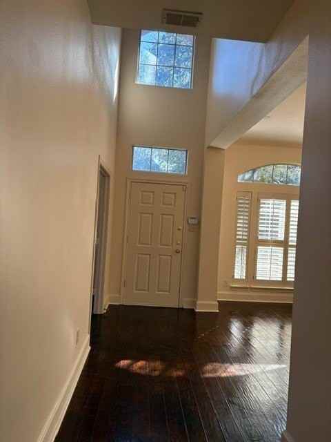 5357 Gatesworth Ln - Photo 2 of 34