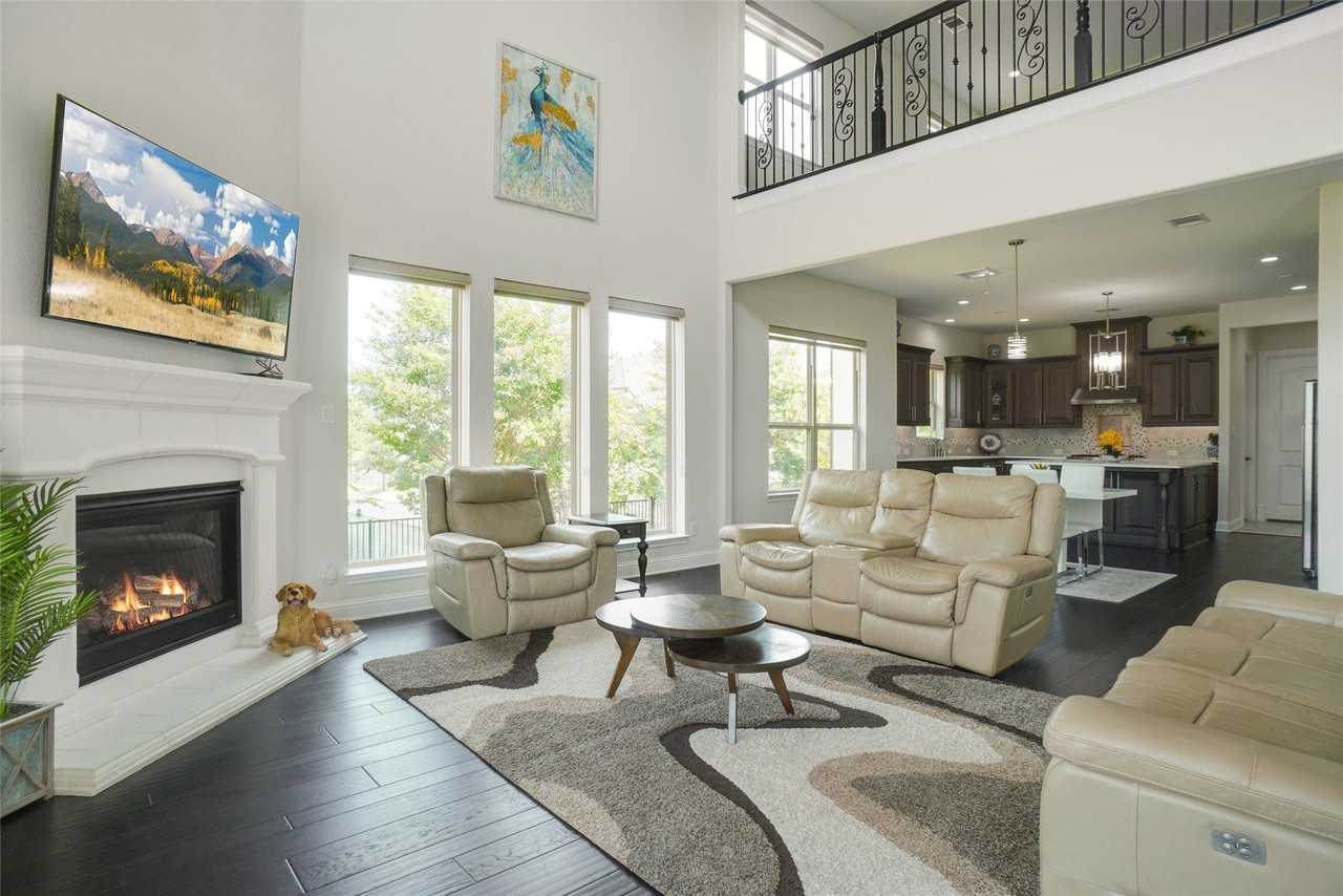2404 Palmetto Way - Photo 3 of 35