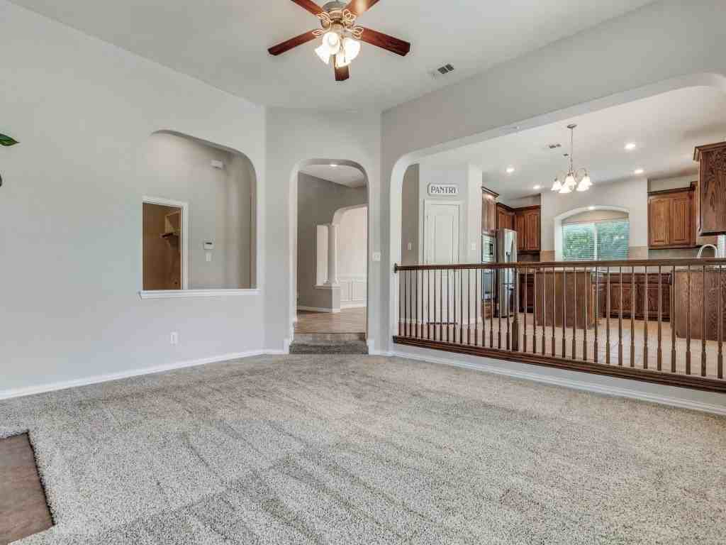 2965 Lakemont Dr - Photo 5 of 25