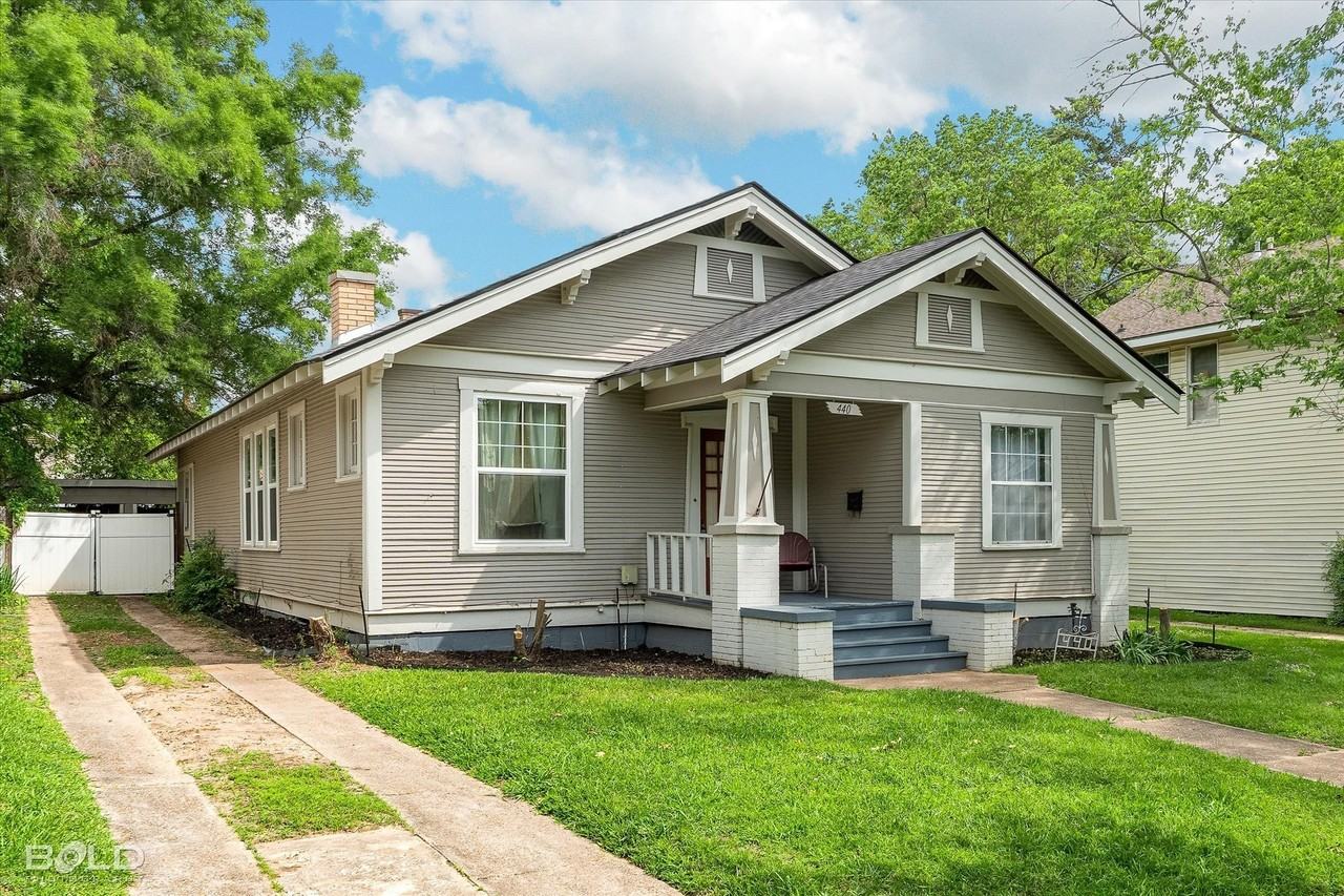 440 Atkins Ave - Photo 2 of 33