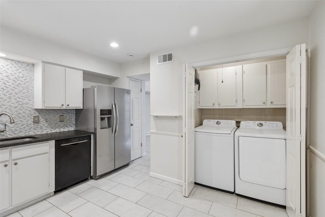 7518 Woodthrush Dr #17 - Photo 6 of 15