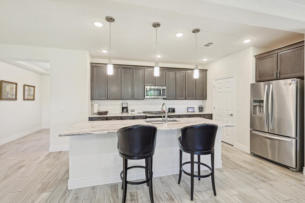 9629 Windwood Ln - Photo 4 of 29