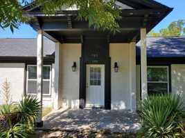 featured image of 503 E 13th St