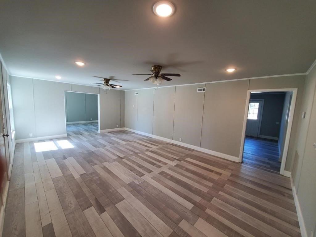 503 E 13th St - Photo 5 of 21