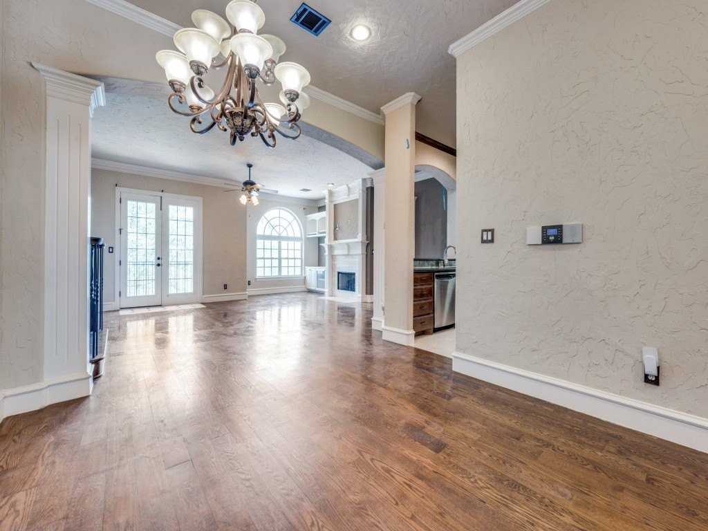 736 Rockingham Dr - Photo 6 of 30