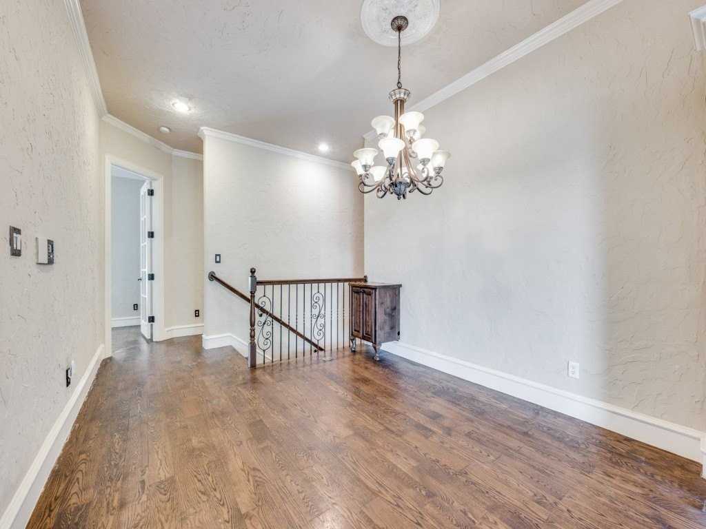 736 Rockingham Dr - Photo 7 of 30