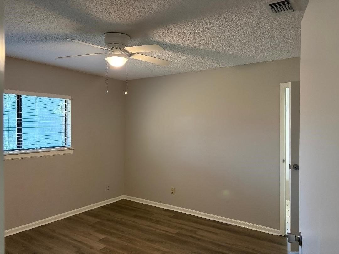 112 Cinnamon Ln - Photo 7 of 12