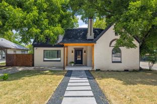 422 S Montreal Ave - Photo 1 of 1