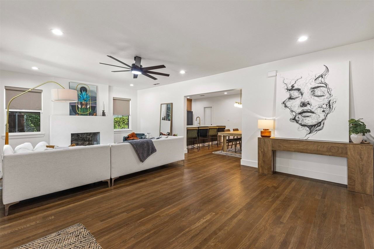 422 S Montreal Ave - Photo 5 of 27