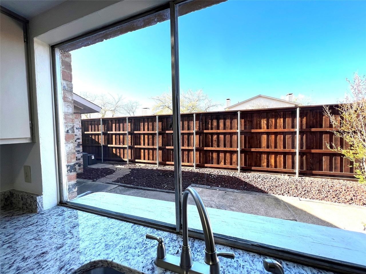 2110 Via Corona - Photo 6 of 22