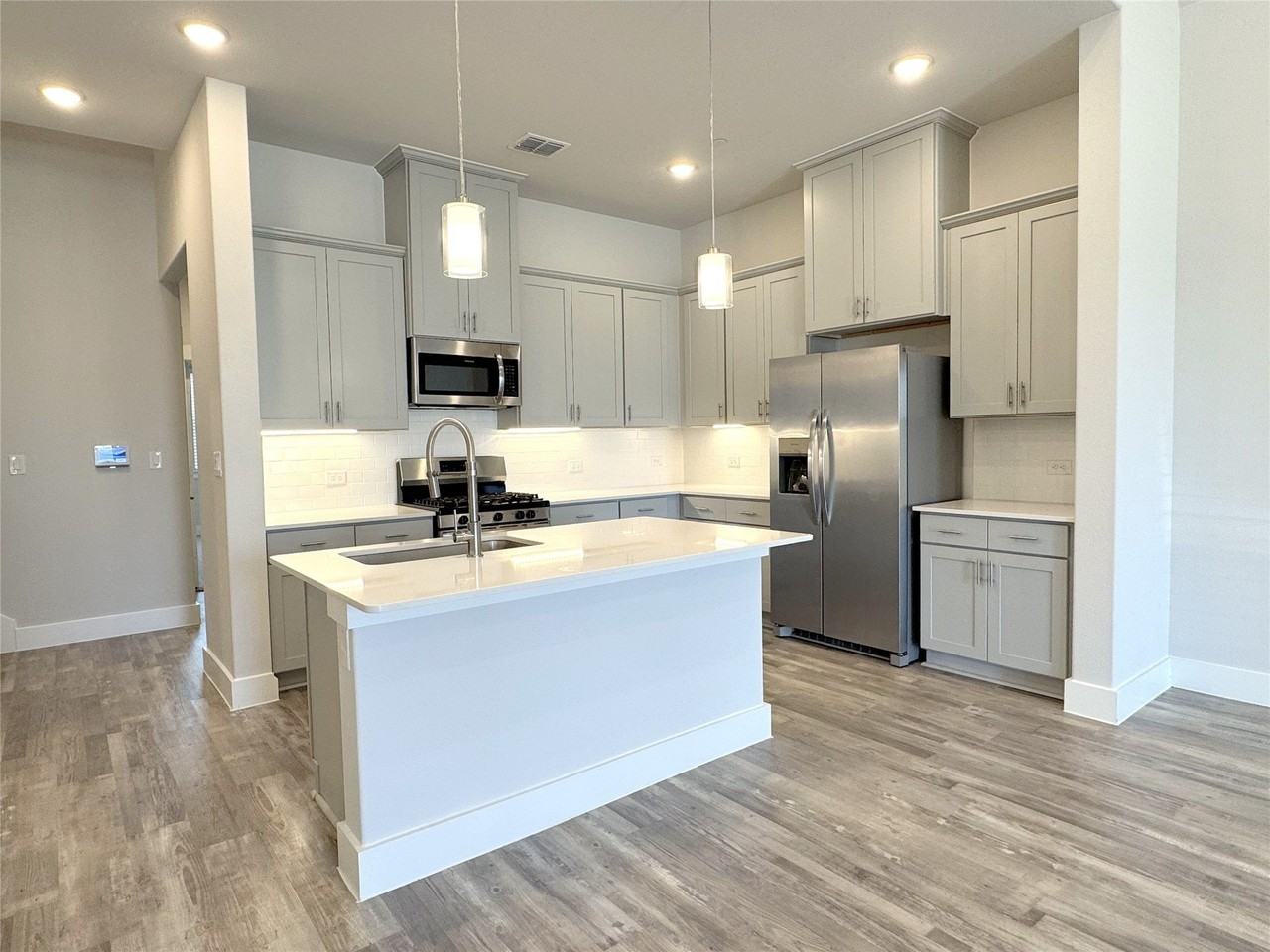 3180 Misty Forest Way - Photo 6 of 29