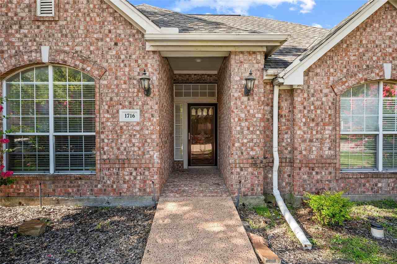 1716 Mapleleaf Fall Dr - Photo 3 of 30