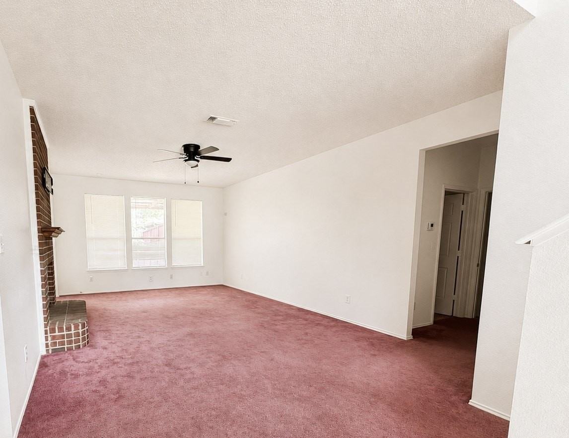 824 Elm Falls Pl - Photo 7 of 32
