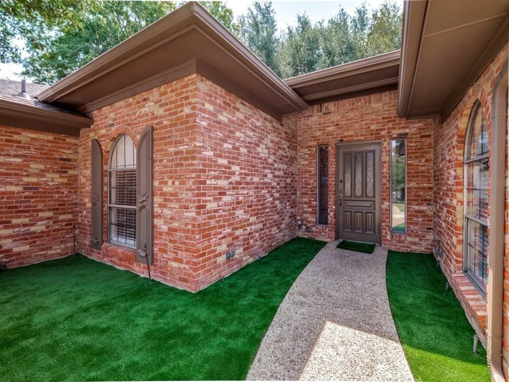 5918 Brushy Creek Trl - Photo 3 of 24