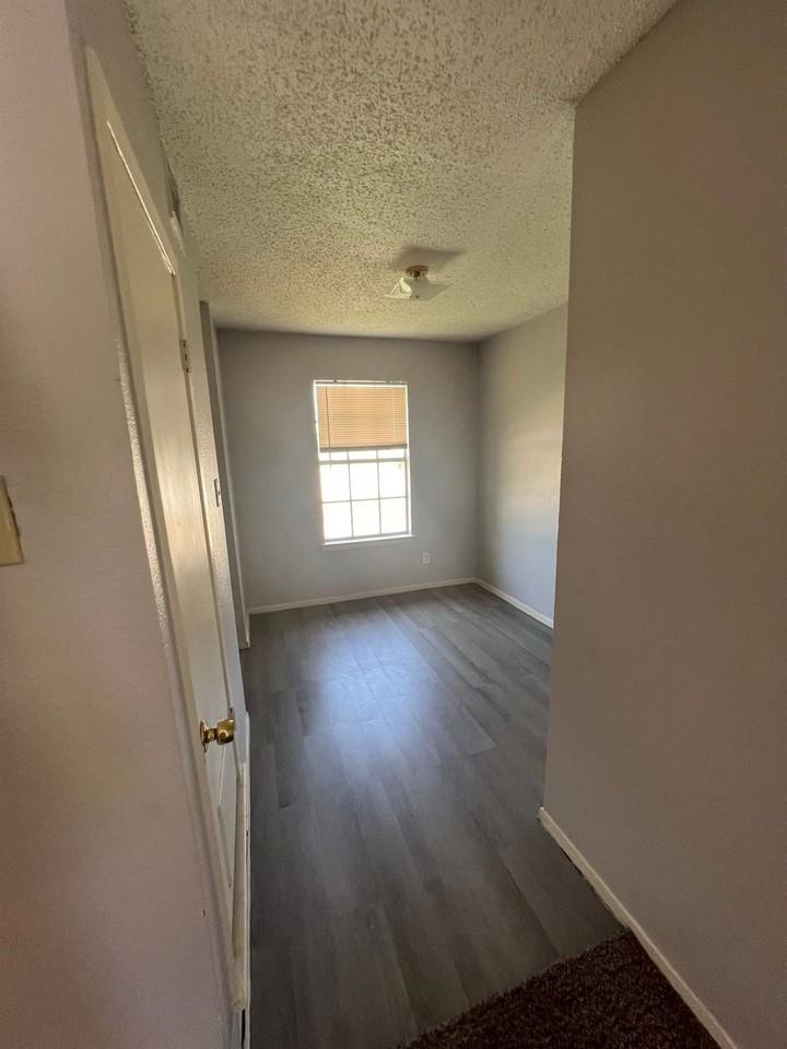 2410 N Willis St #145 - Photo 3 of 16