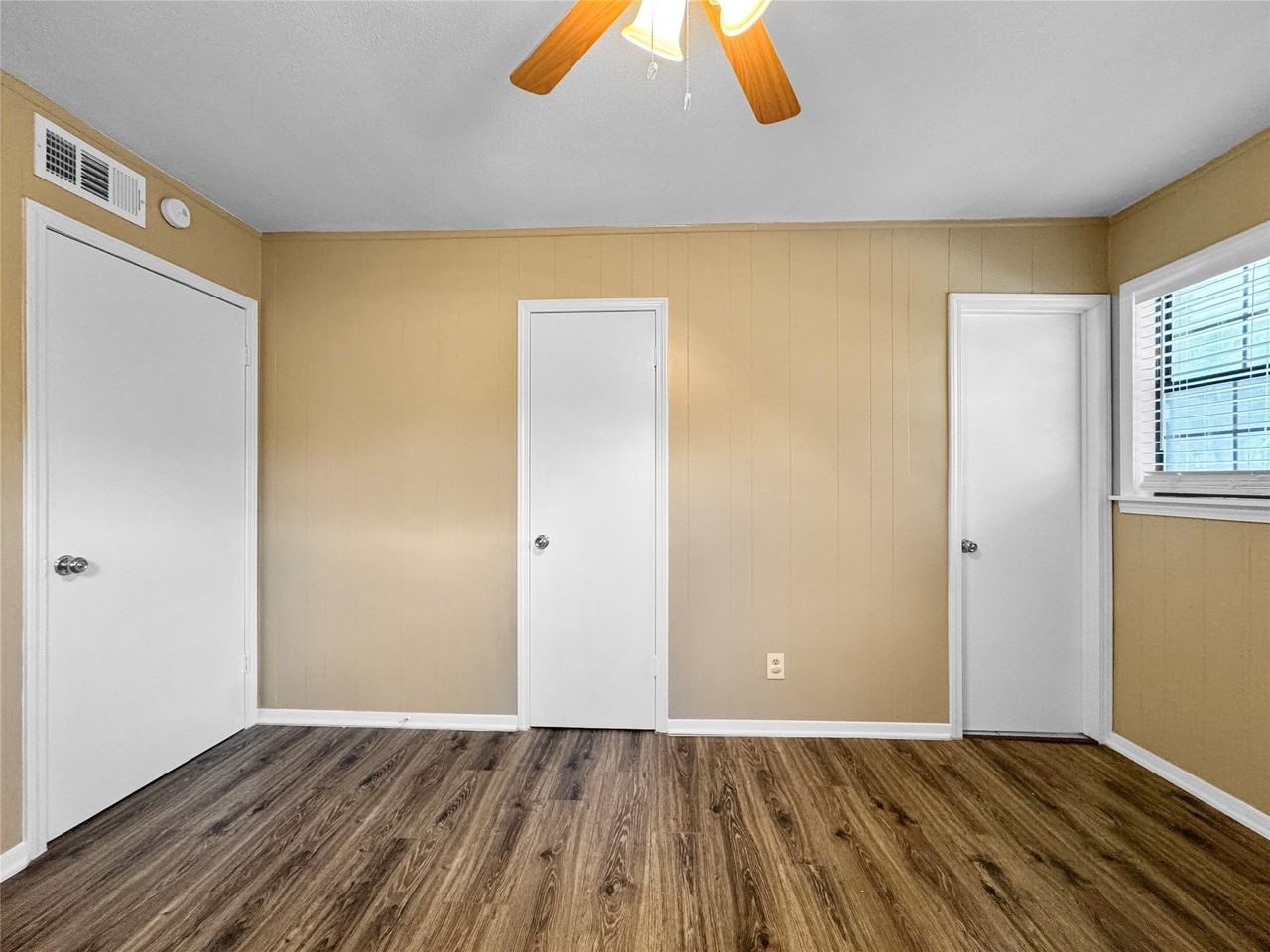 1319 Wisteria Way - Photo 7 of 16