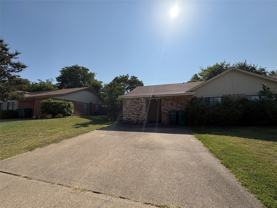 714 Hillcrest Ct - Photo 1 of 1