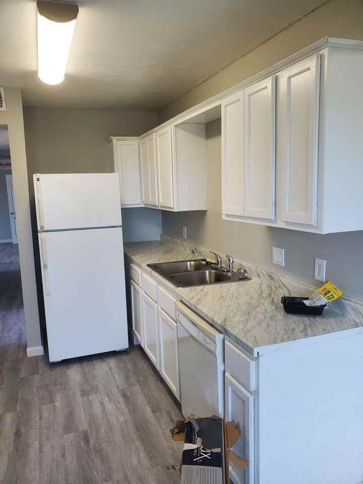 6756 Trail Lake Dr #B - Photo 6 of 6