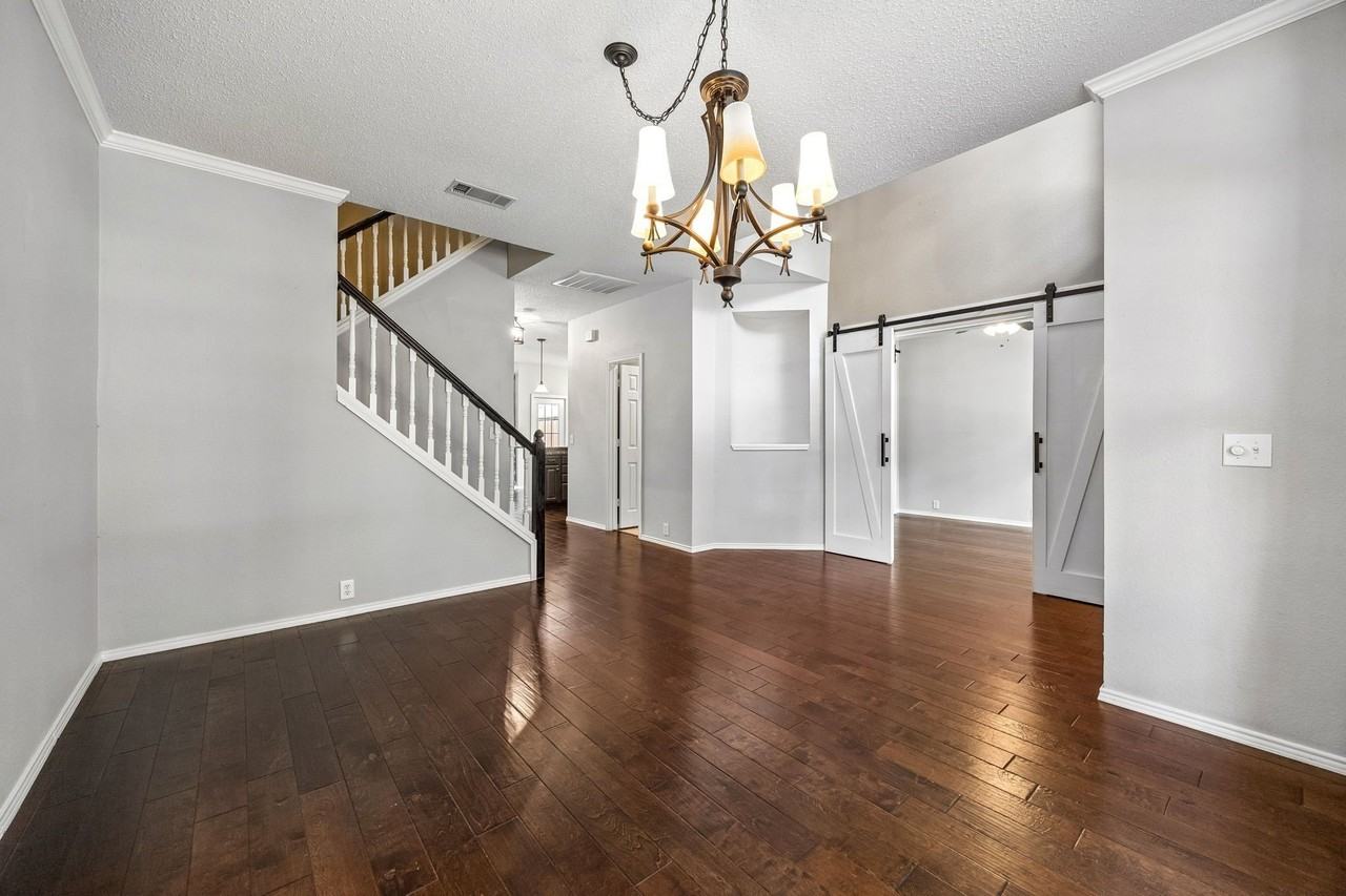 11002 Brandenberg Dr - Photo 6 of 32