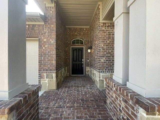 4605 Hidden Meadows Trl - Photo 2 of 29