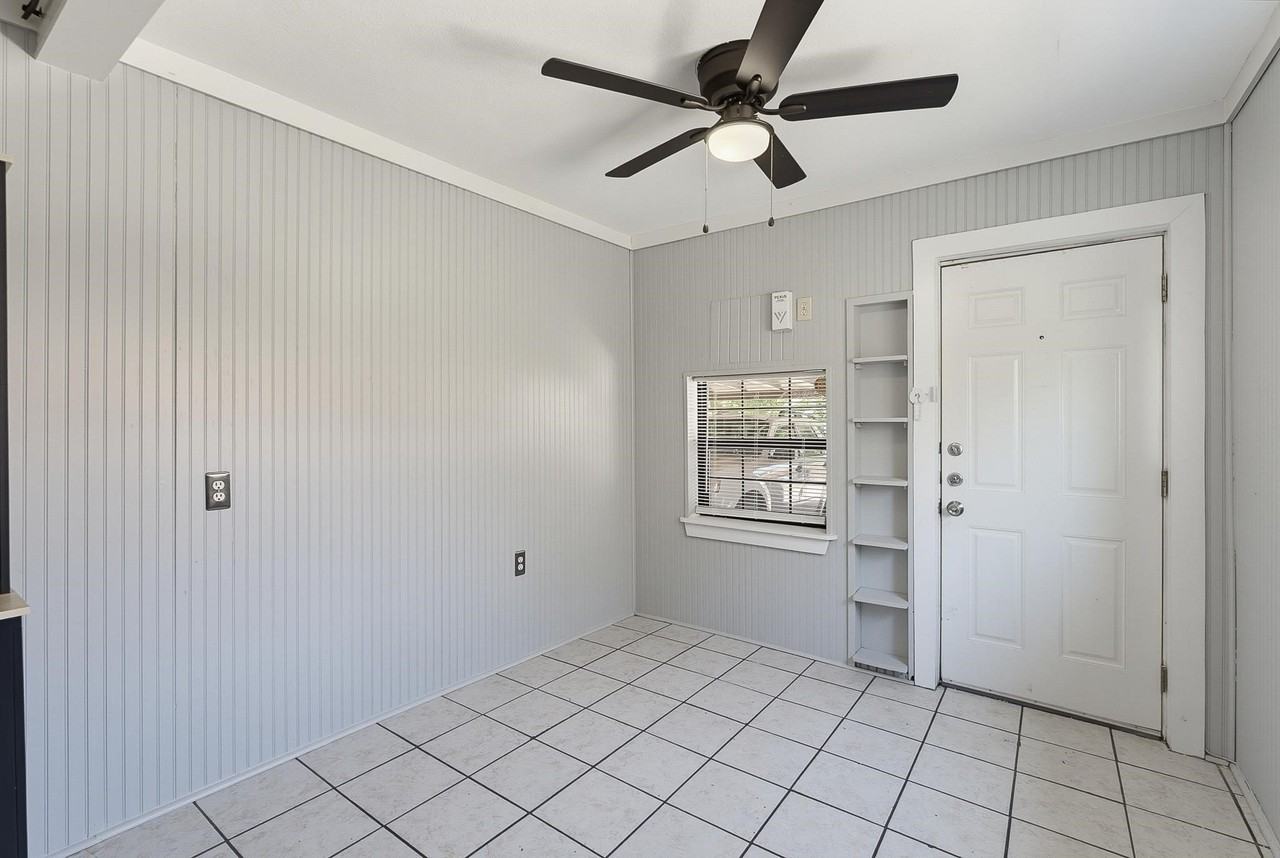 2023 S 5th St #F - Photo 6 of 25