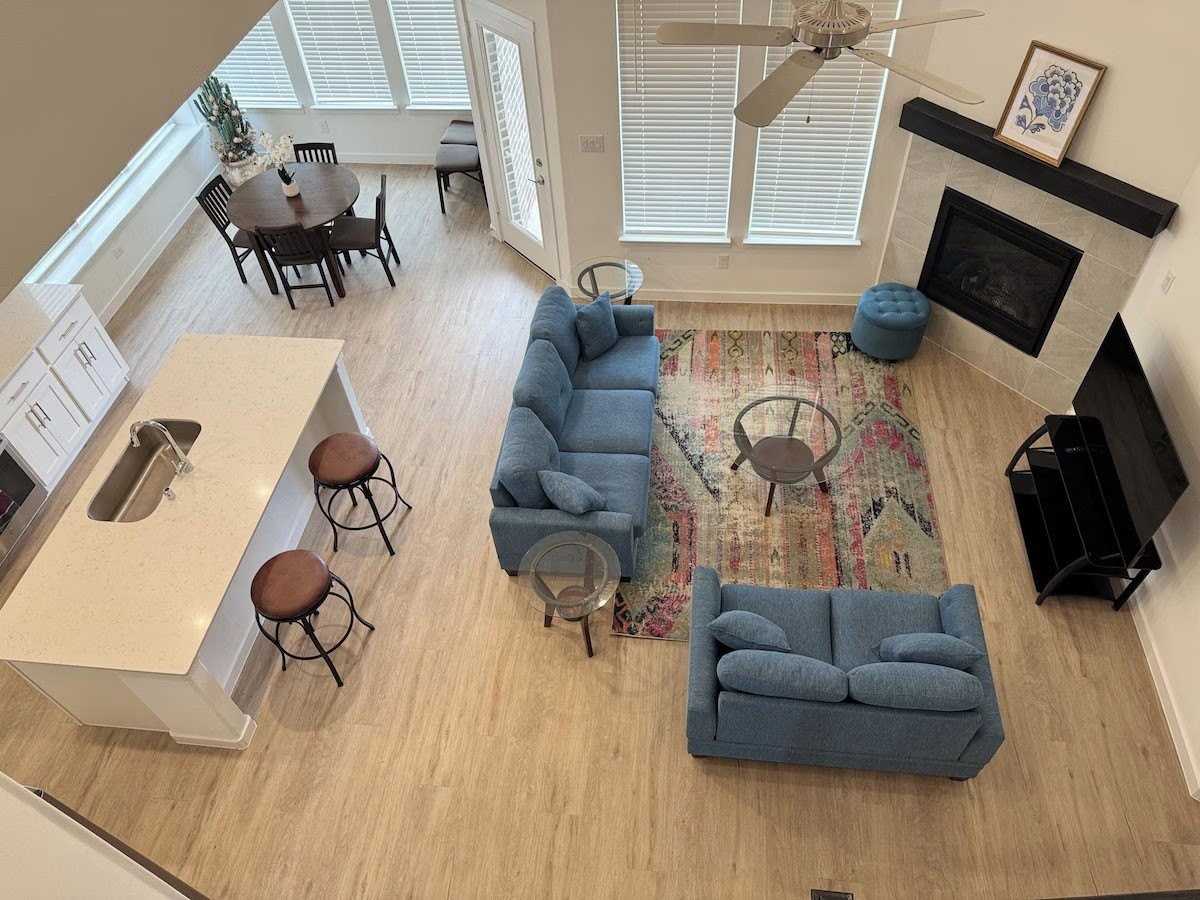 229 Invermore Dr - Photo 2 of 11