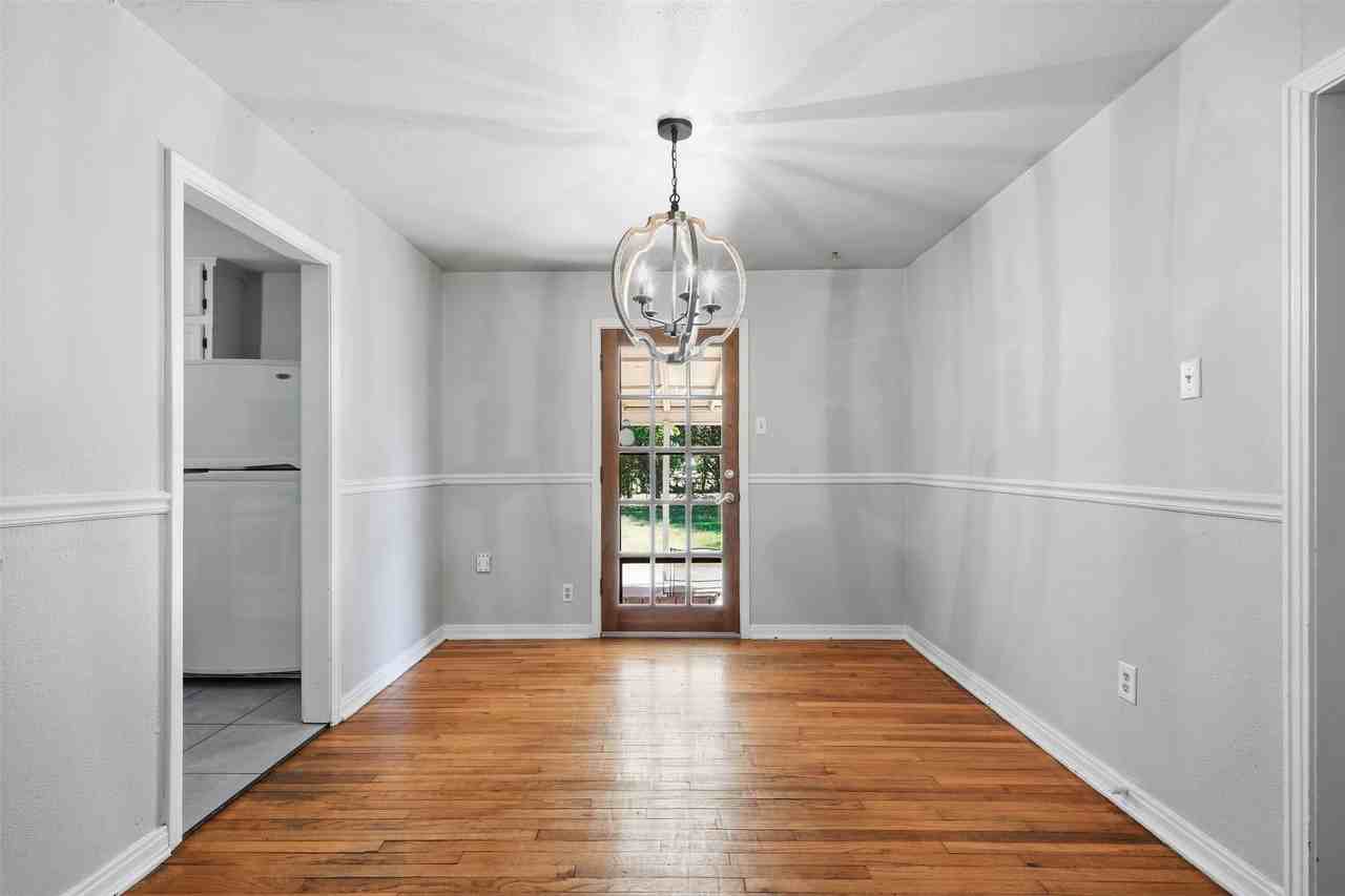 3412 Brady Ave - Photo 7 of 32