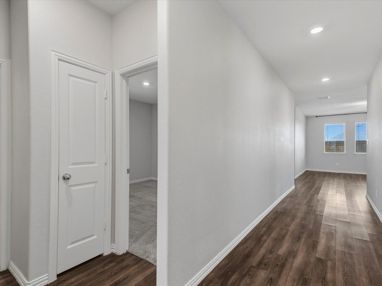 2137 Whispering Sage Blvd - Photo 3 of 32