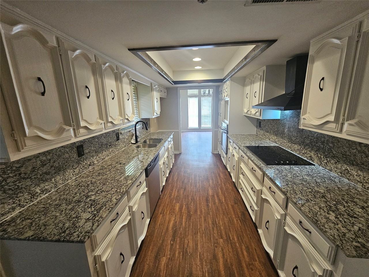 1340 Grand Teton Dr - Photo 4 of 33