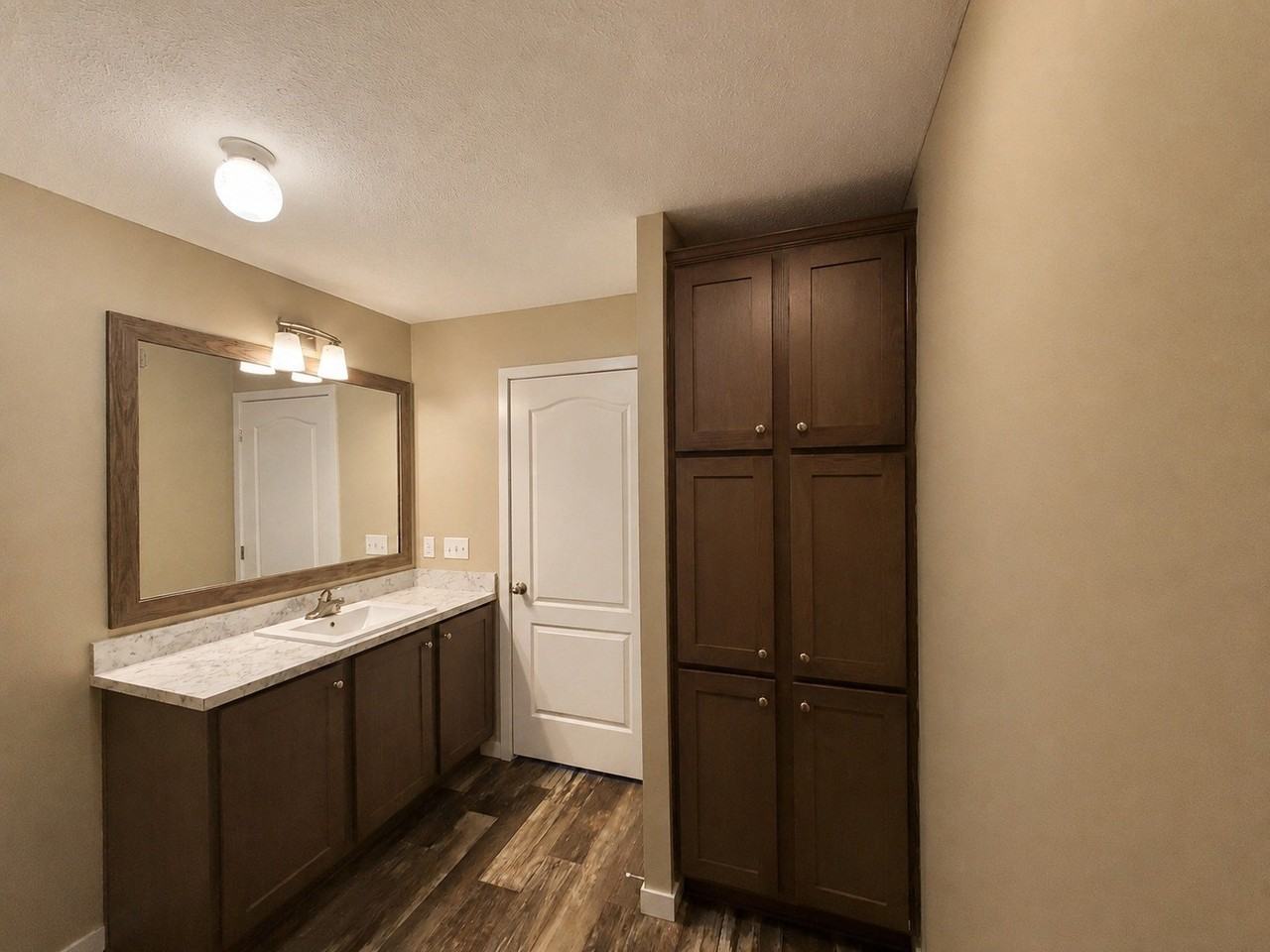 15 Starling Hill Dr #240 - Photo 7 of 9