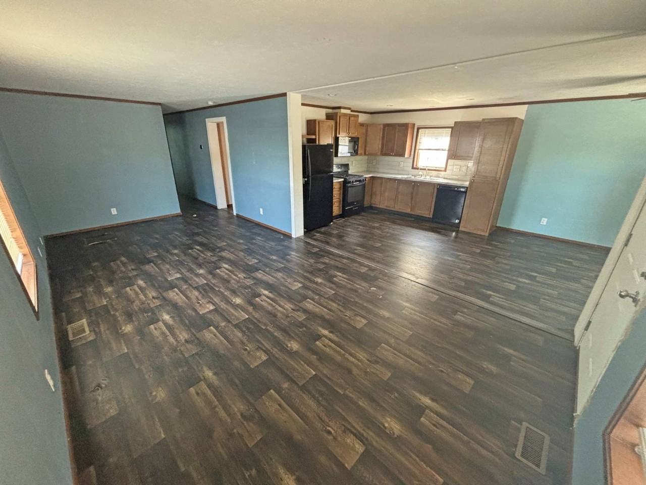 21 Leonard Ave #21L - Photo 4 of 14