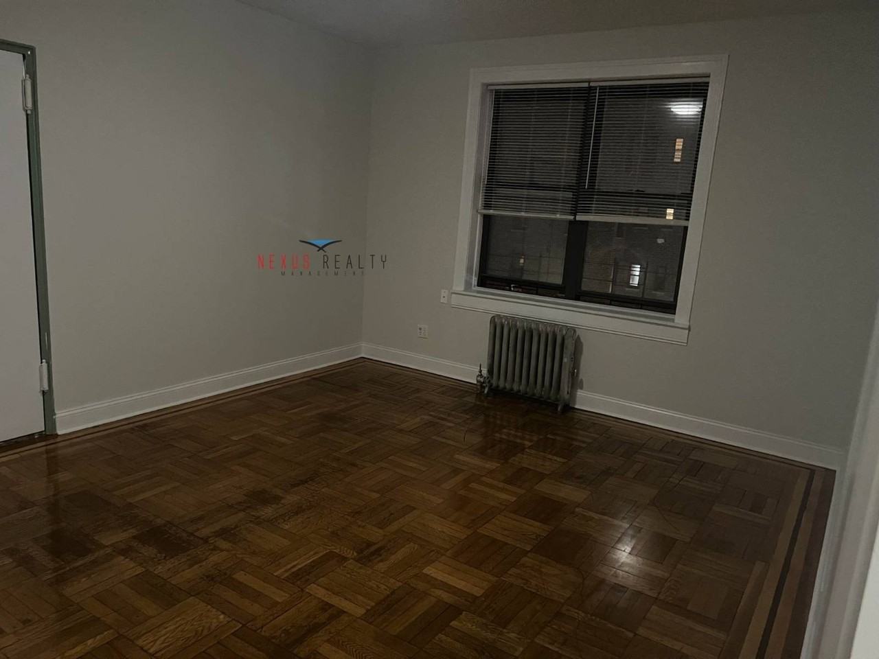 3758 86th St #4D - Photo 2 of 6