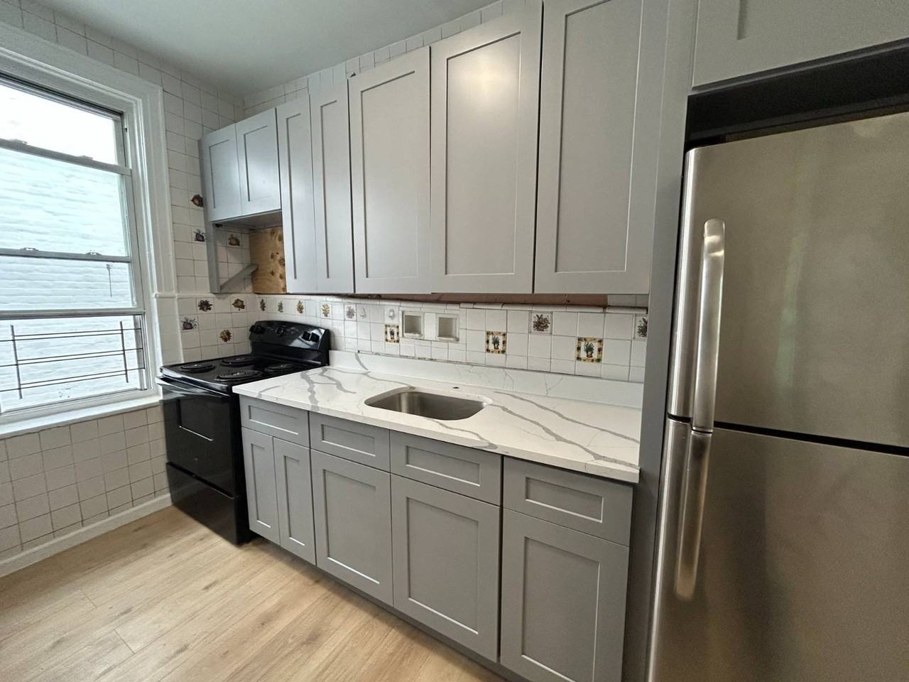 2116 Virgil Pl #2 - Photo 2 of 9