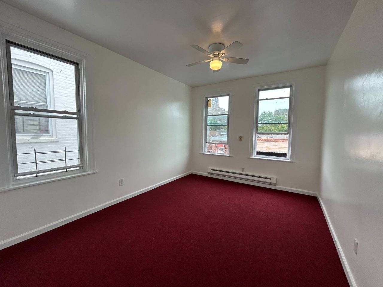 2116 Virgil Pl #2 - Photo 3 of 9