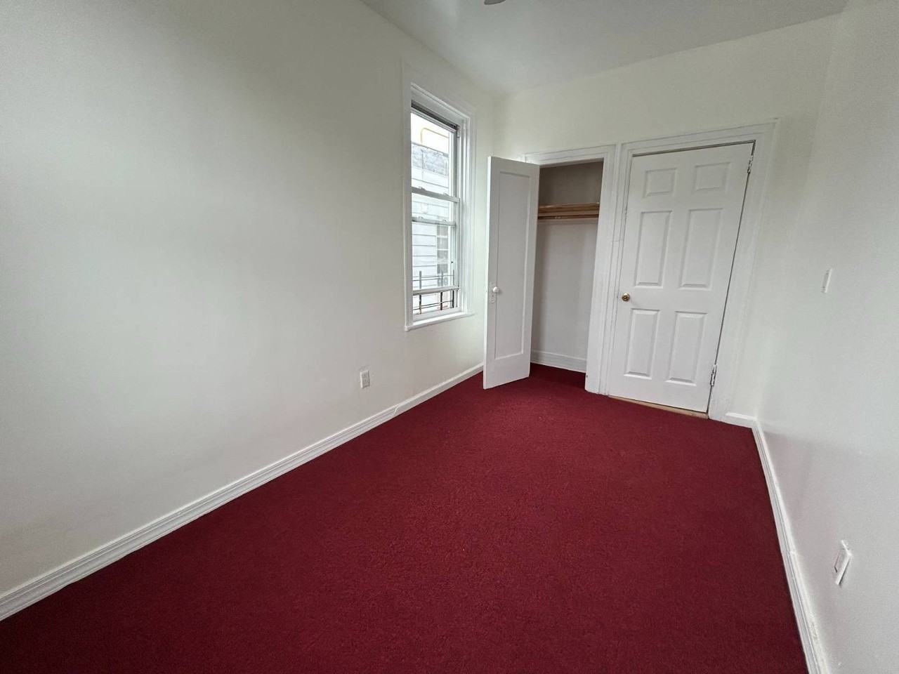 2116 Virgil Pl #2 - Photo 4 of 9