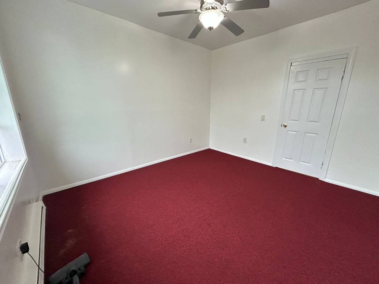 2116 Virgil Pl #2 - Photo 5 of 9