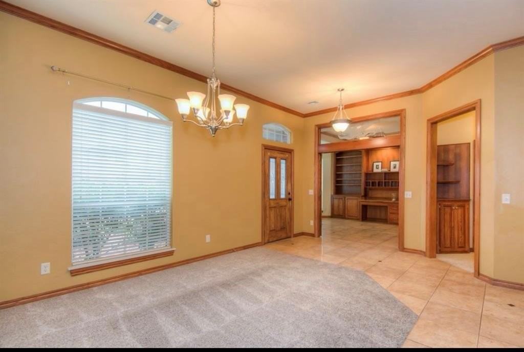 1708 Nw 182nd St - Photo 5 of 19