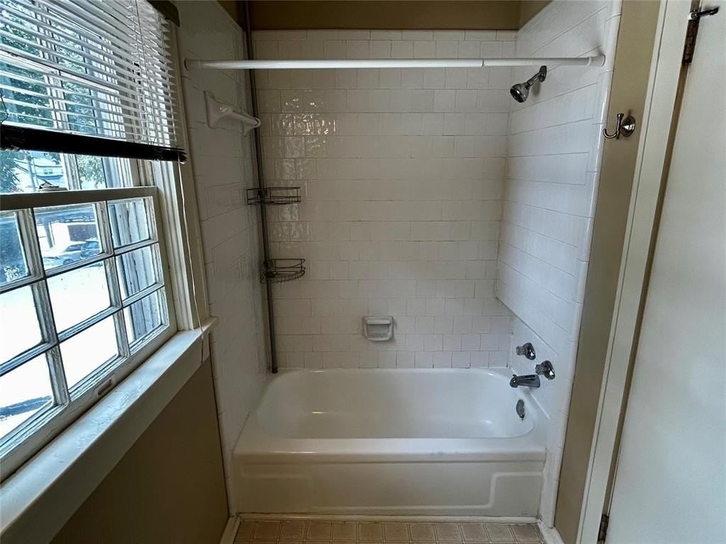 731 Jenkins Ave #B - Photo 7 of 13