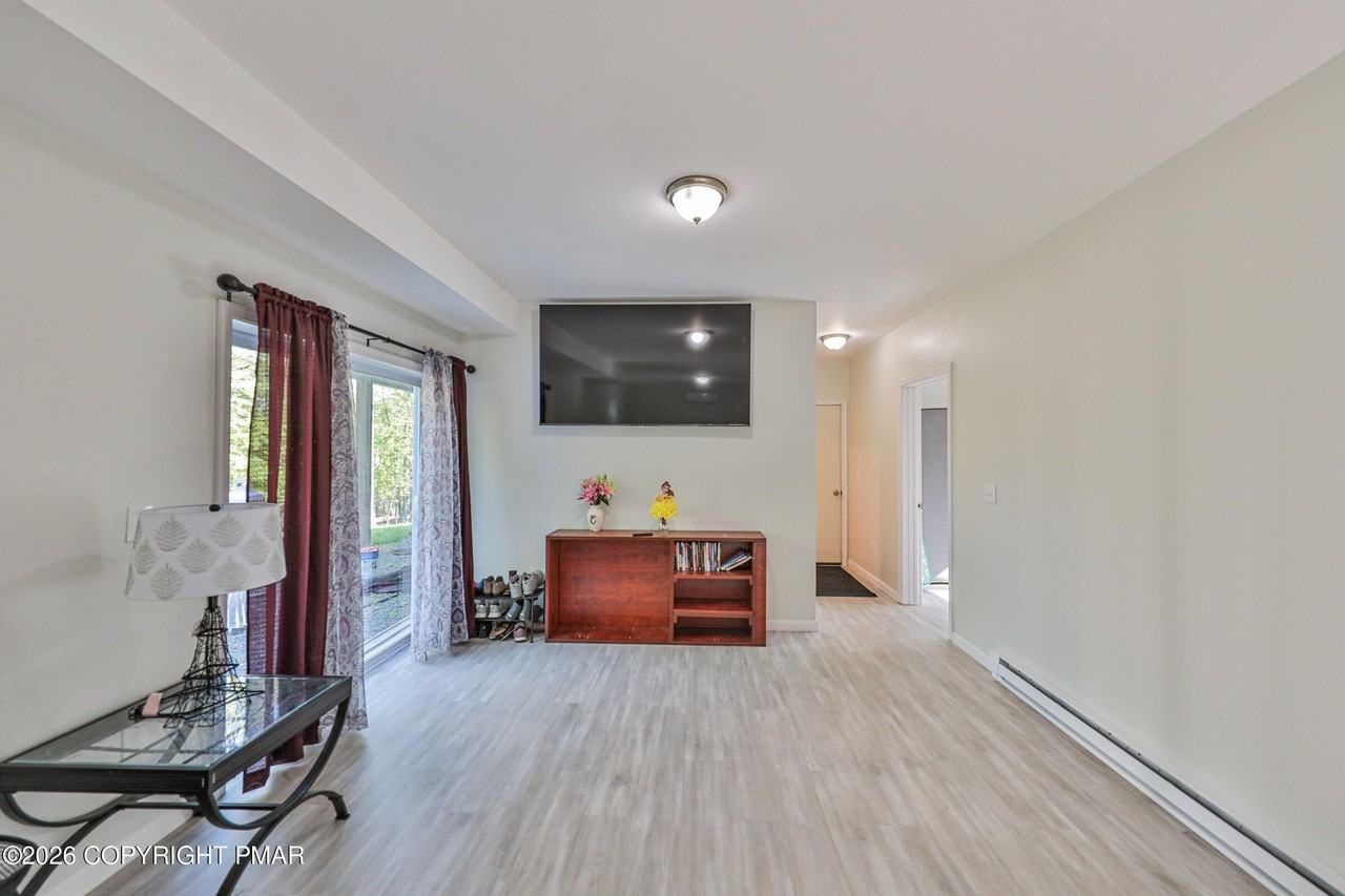 125 Larch Dr - Photo 3 of 22