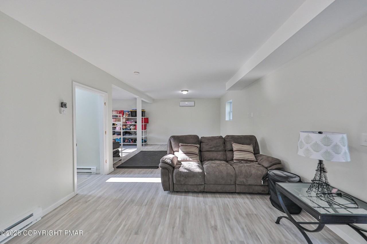 125 Larch Dr - Photo 5 of 22