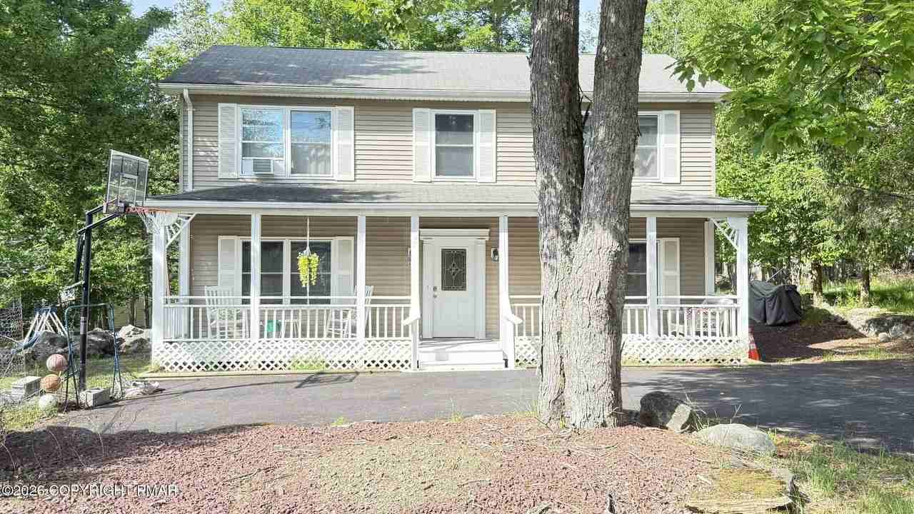 1140 Country Place Dr - Photo 2 of 43