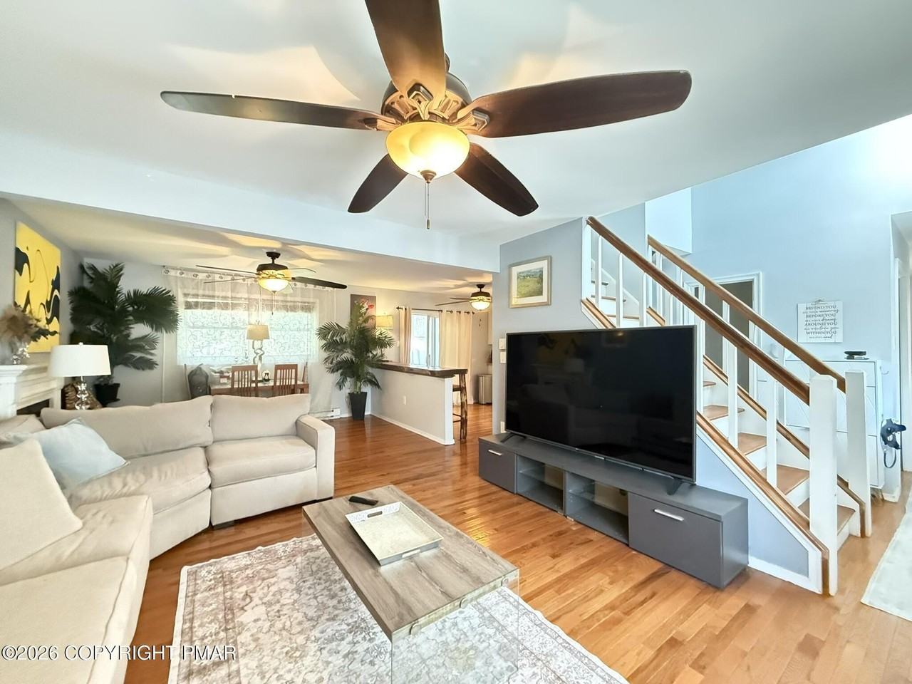 1140 Country Place Dr - Photo 4 of 43
