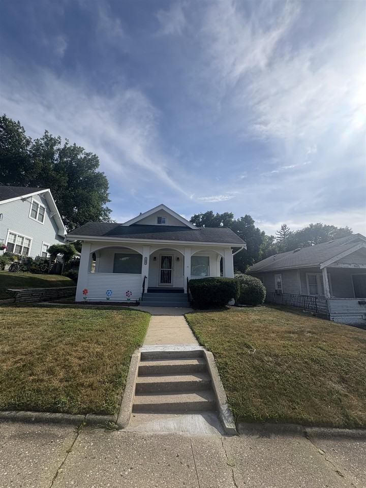1609 Ethel Ave - Photo 2 of 25