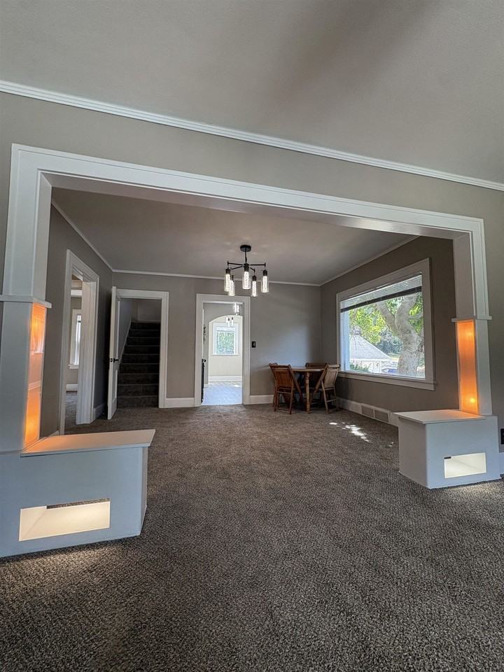 1609 Ethel Ave - Photo 4 of 25