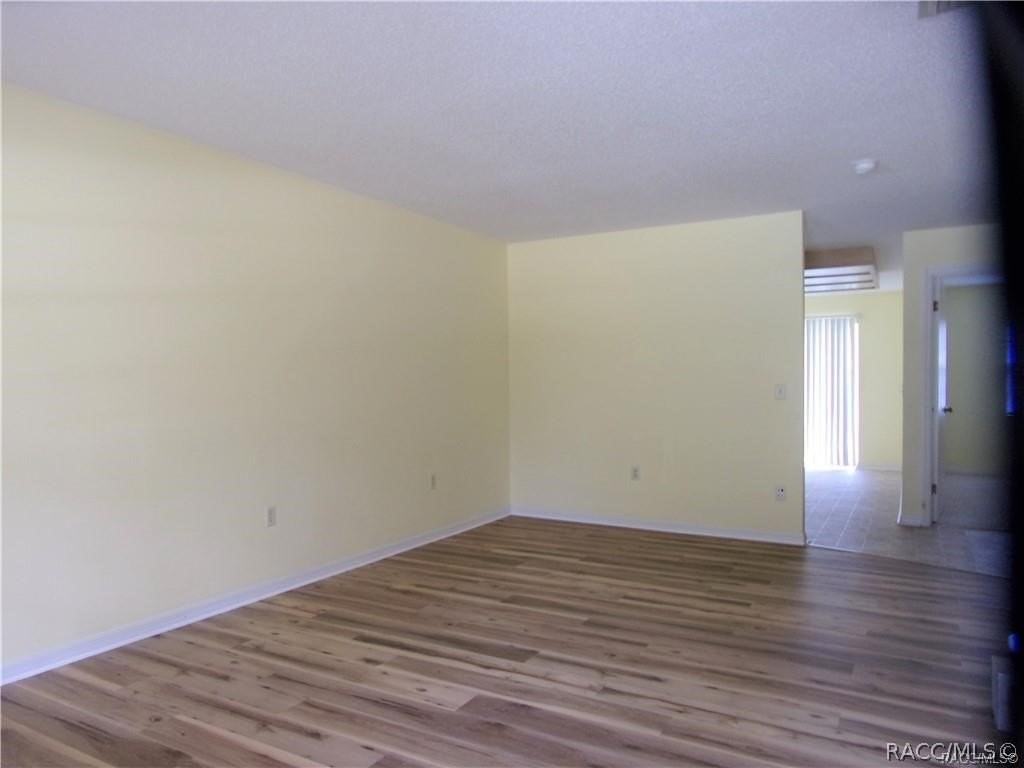 608 Long Ave - Photo 3 of 11