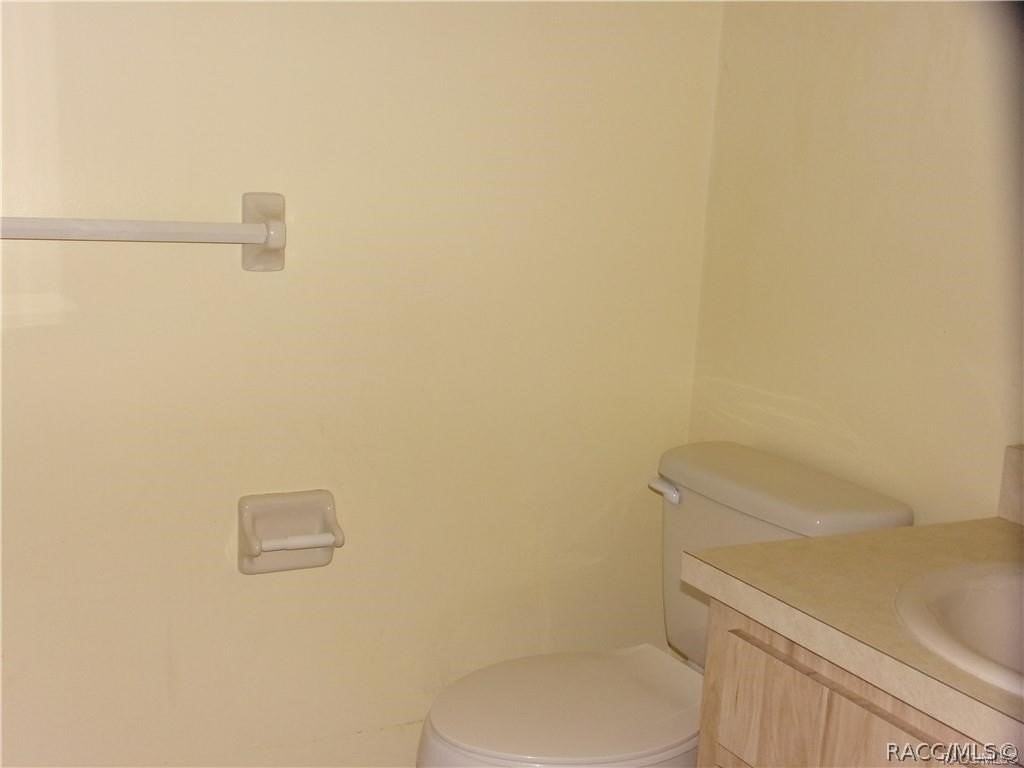 608 Long Ave - Photo 7 of 11