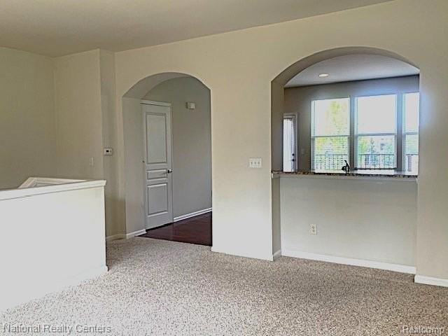 44635 Ellery Ln - Photo 5 of 21